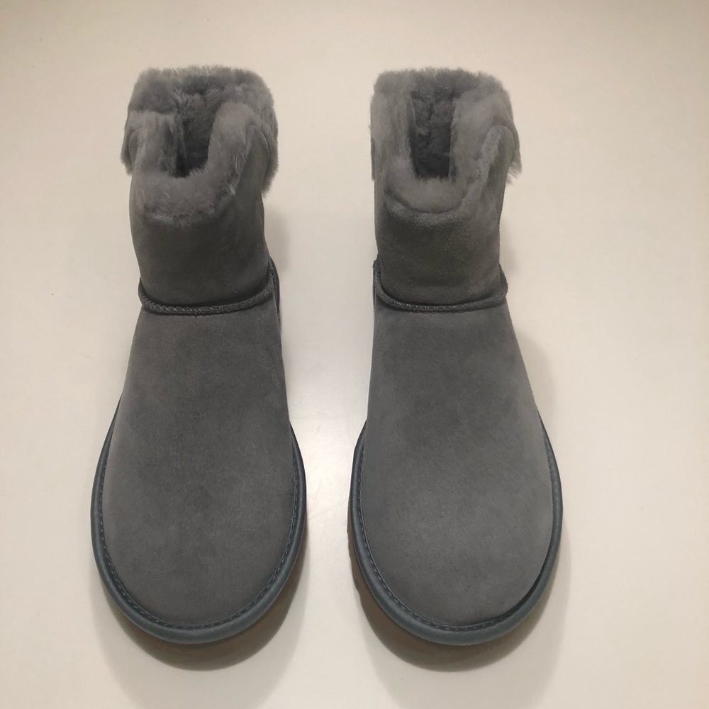 UGG Classic Bling Mini Bootie (NEW IN BOX) - Picture 3 of 8